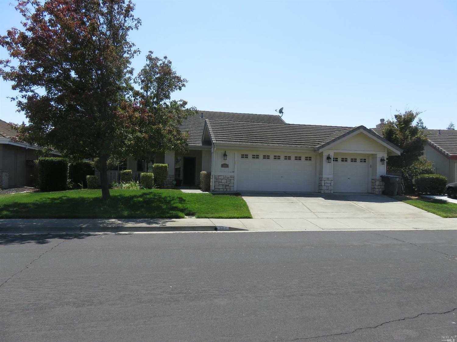 308 Arlington Court  Suisun City CA 94585 photo