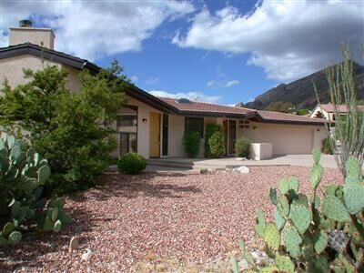 Property Photo: 5650 E Paseo Lomas AZ 85750