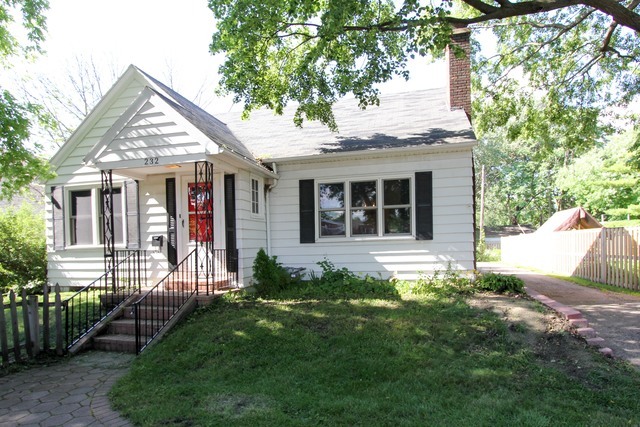 Property Photo:  232 Belvidere Road  IL 60030 