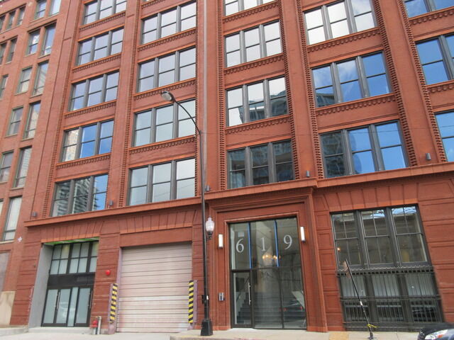 Property Photo: 619 S Lasalle Street 710 IL 60605