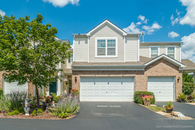 Property Photo:  4574 Half Moon Drive C  IL 60560 