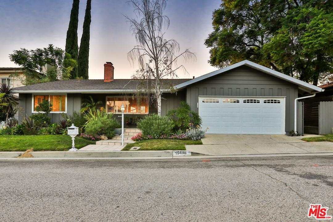 Property Photo:  15498 Briarwood Dr  CA 91403 