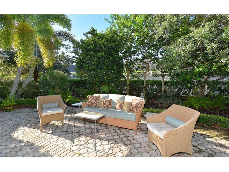 Property Photo: 7709 Edmonston Circle FL 34201