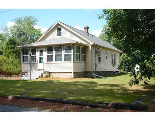 Property Photo:  8 Washington Ave  MA 01887 