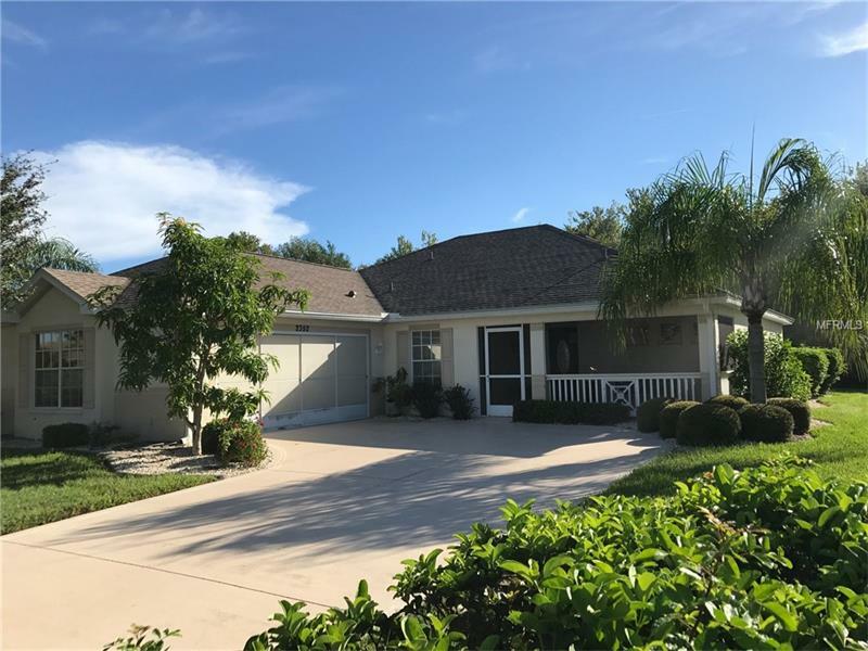 Property Photo: 2352 Emerald Lake Drive FL 33573