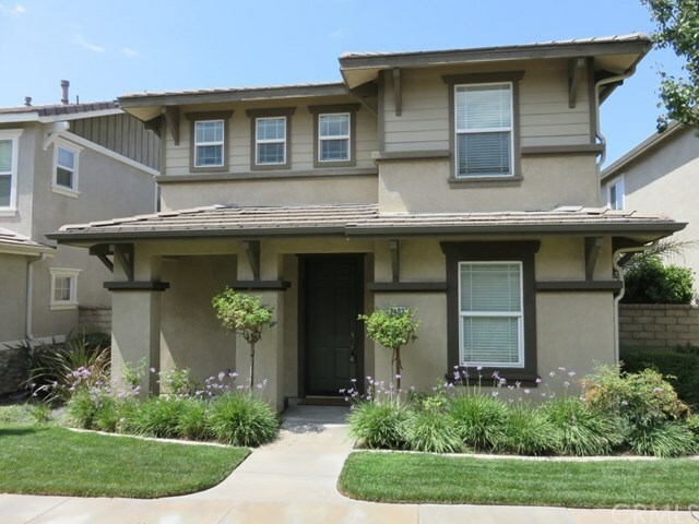 Property Photo:  24039 Whitewater Drive  CA 91354 