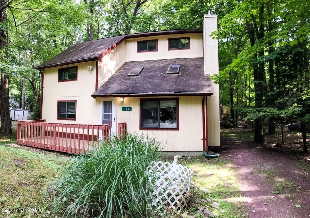Property Photo: 116 Ottawa Trail PA 18347