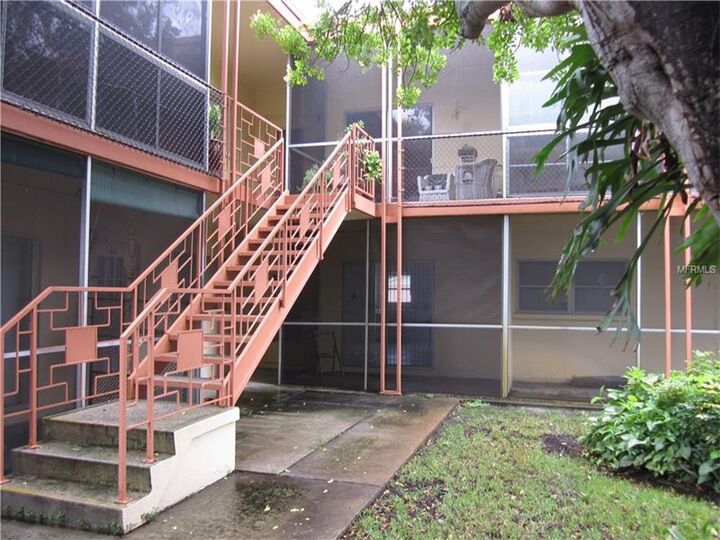 Property Photo: 4902 31st Avenue S 103 FL 33707