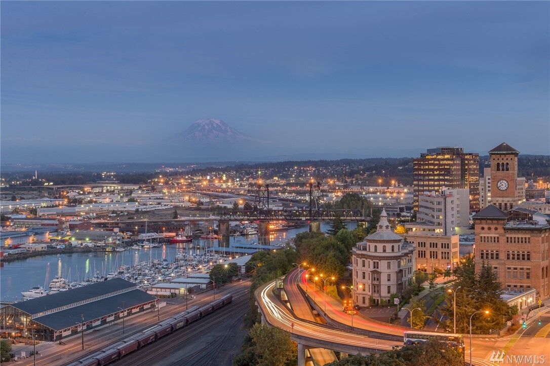 Property Photo:  505 Broadway 407  WA 98402 