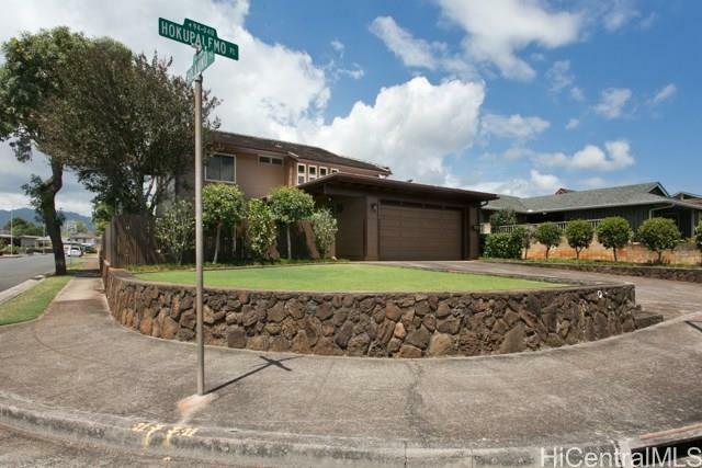 Property Photo:  94-033 Hokupalemo Place  HI 96789 