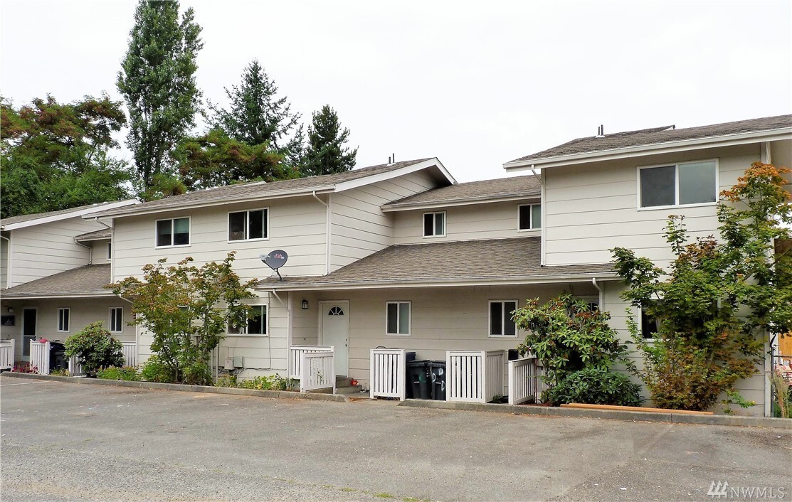 Property Photo:  95 Quinn Ave  WA 98270 