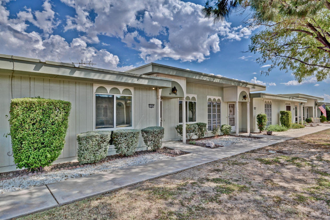 Property Photo: 13047 N 100th Avenue AZ 85351