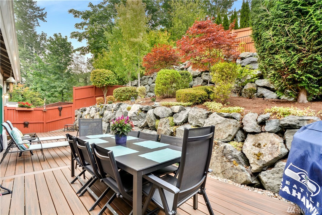 Property Photo:  13784 Morgan Dr NE  WA 98053 