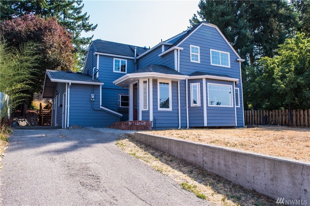 Property Photo:  1519 S Woodlawn Street  WA 98465 