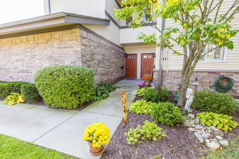 Property Photo:  500 W Bender Rd 117  WI 53217 