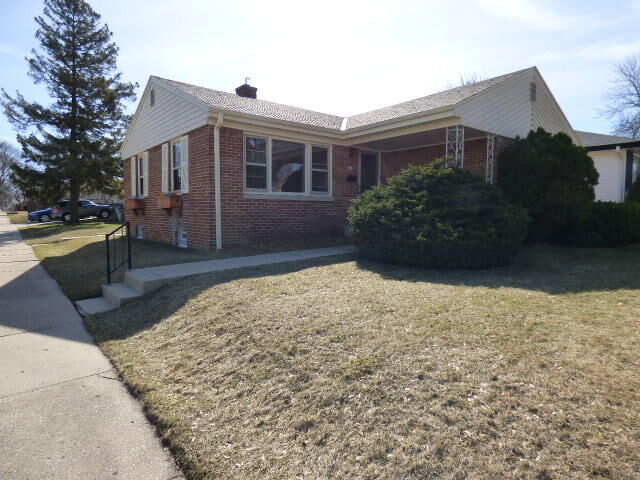 Property Photo:  3648 S Adams Ct  WI 53207 