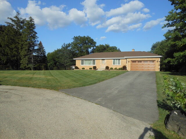 Property Photo: 741 Center Street IL 60106