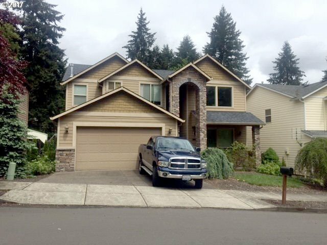 Property Photo:  5216 NE Issler St  WA 98661 