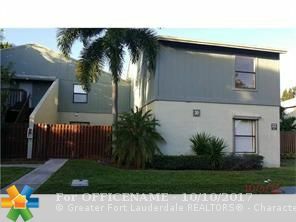 Property Photo: 10 Crossings Cir C FL 33434
