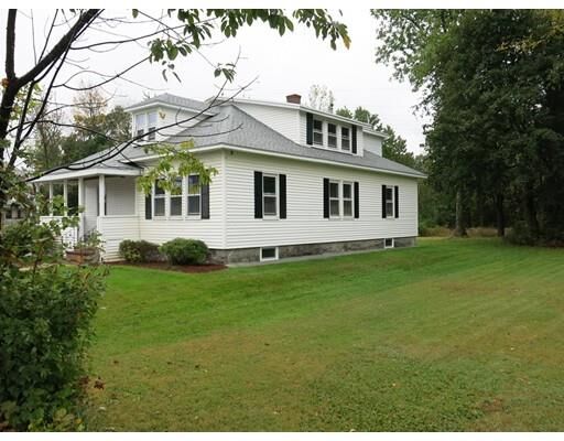 Property Photo: 186 Franklin Rd MA 01420