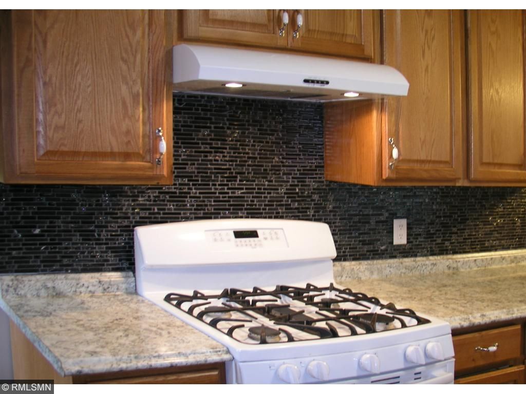 Property Photo: 2170 Ivy Avenue E MN 55119