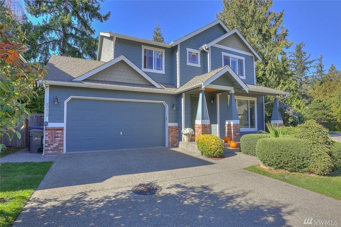 Property Photo: 20416 11th Ave W WA 98036