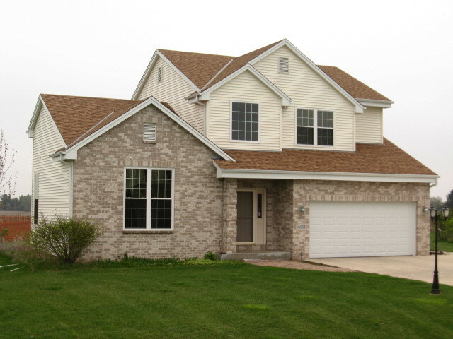 Property Photo: 402 S Sherman St WI 53119-2247