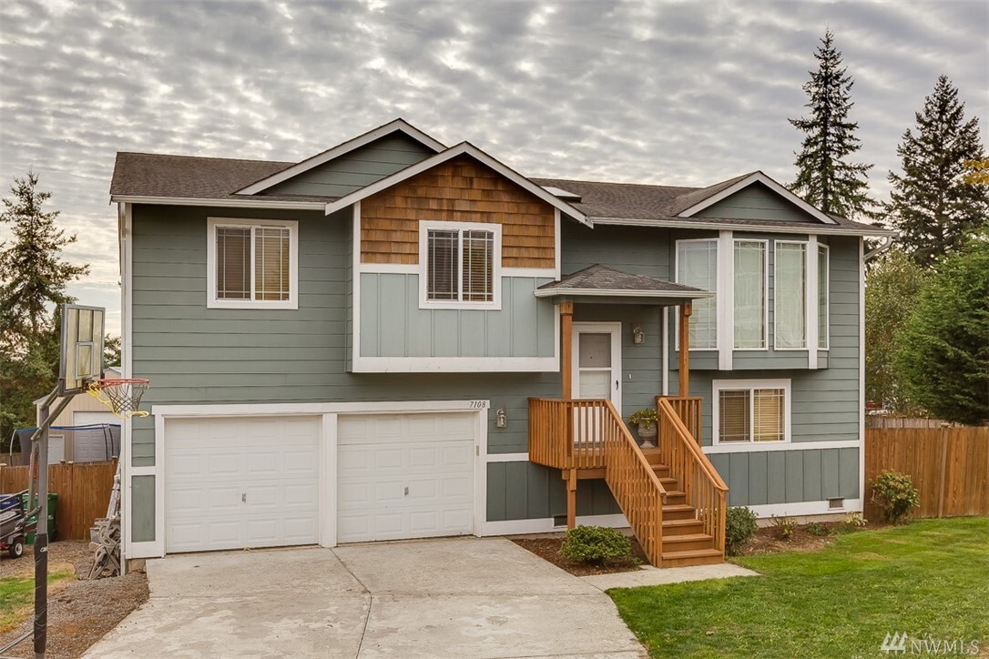 Property Photo: 7108 277th Place NW WA 98292