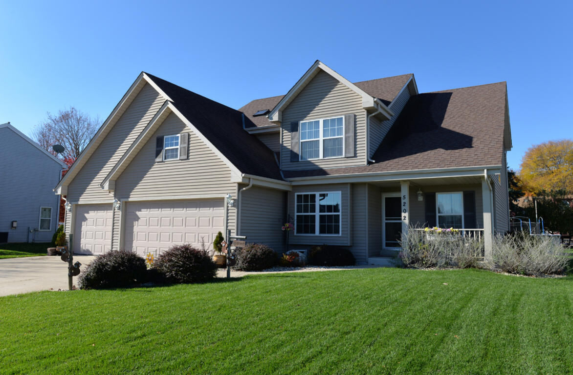 Property Photo:  5202 Gallant Fox Ln  WI 53402 