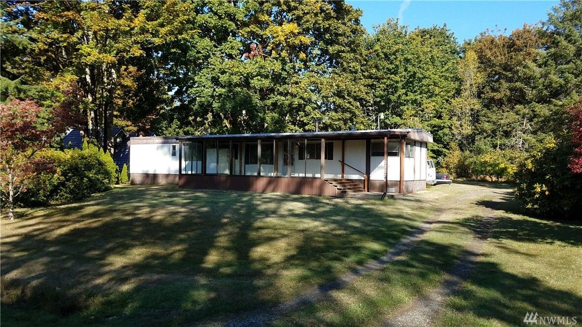 Property Photo:  17120 SE 136th Street  WA 98059 