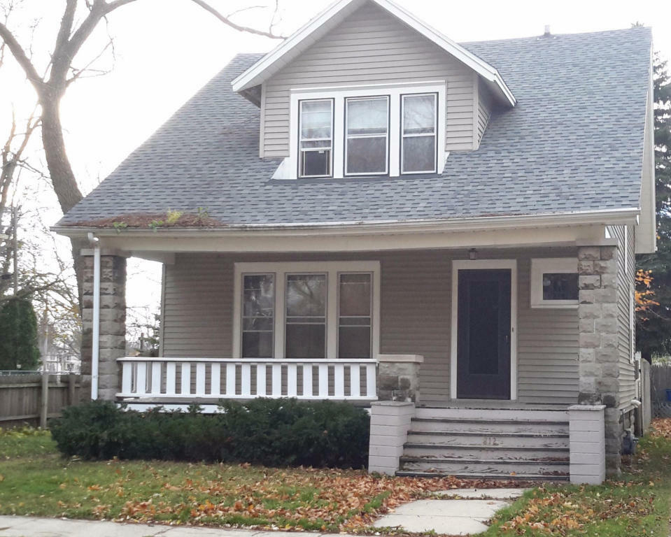 Property Photo:  812 Belmont Ave  WI 53405 