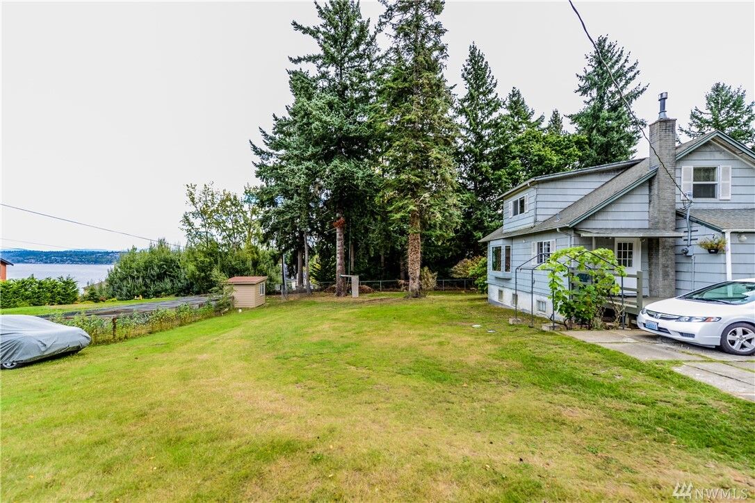 Property Photo:  30011 23rd Ave SW  WA 98023 