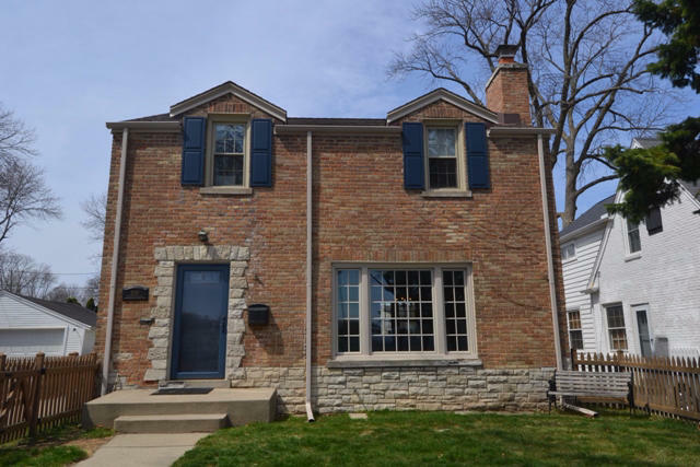 Property Photo: 5119 N Kimbark Pl WI 53217