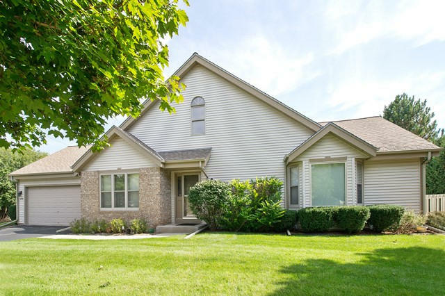 Property Photo:  6792 N Melissa Ct  WI 53209 