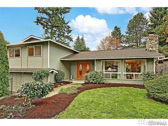 Property Photo: 11107 106th Ave NE WA 98033