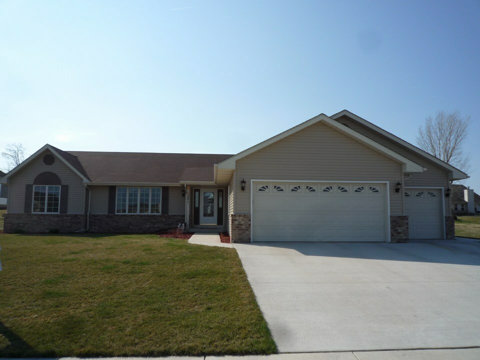 Property Photo:  281 Liege Ln  WI 53004 