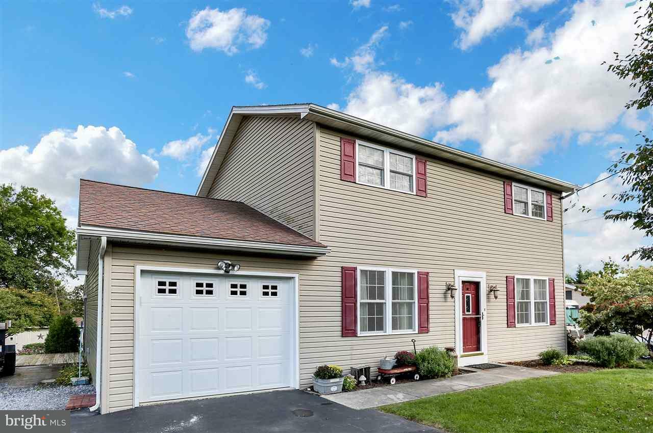 14 Overview Drive  Hummelstown PA 17036 photo