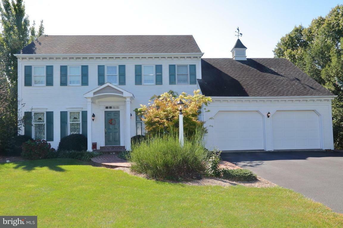 Property Photo: 3013 Pleasant View Drive PA 17545