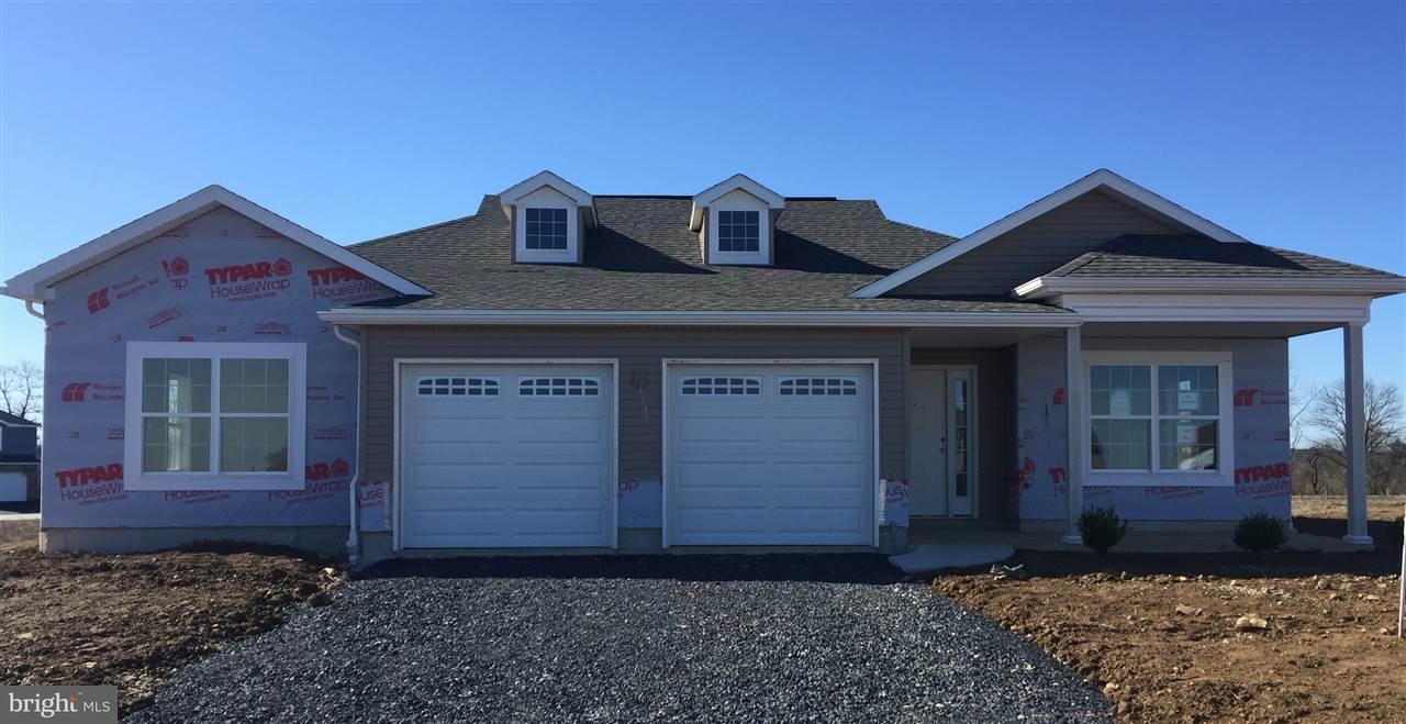 Property Photo: 52 Pheasant Ridge Road PA 17019