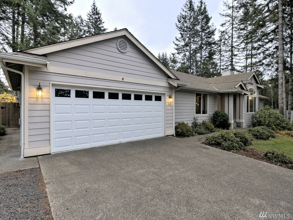 Property Photo:  101 E Mountain View Dr  WA 98524 