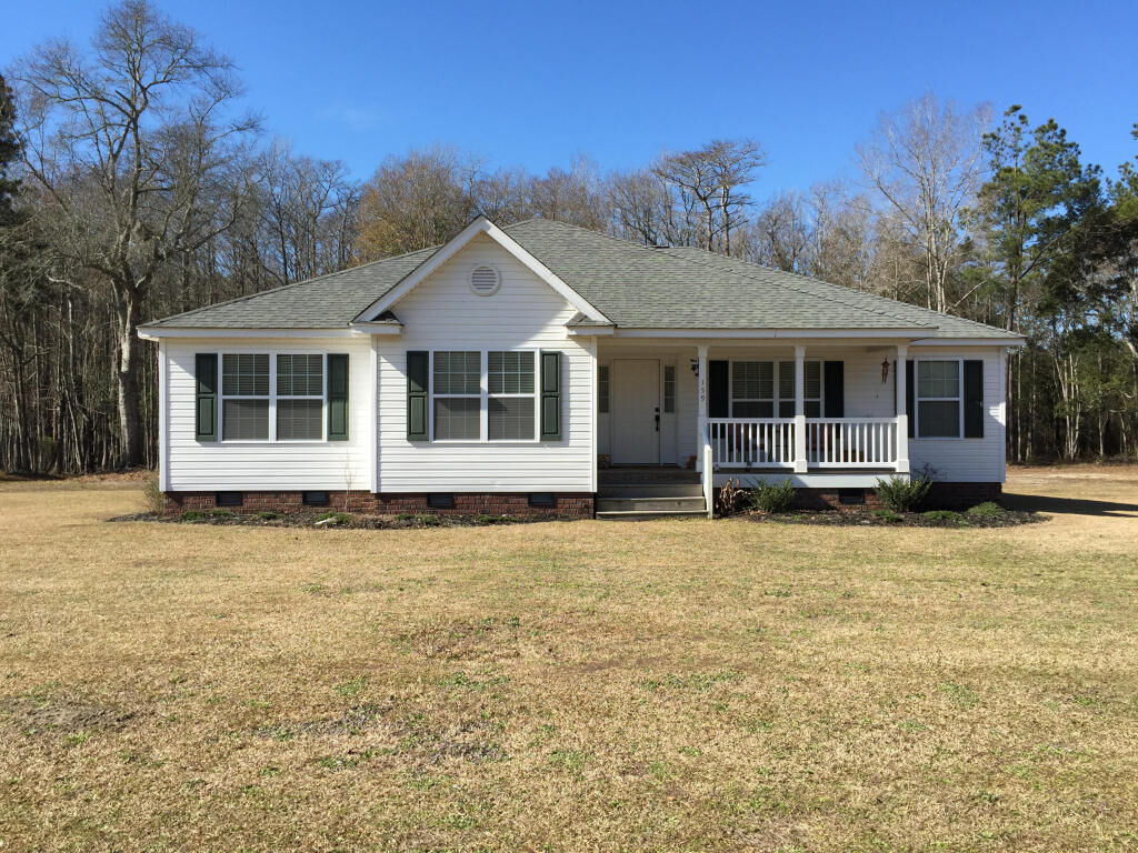 Property Photo: 159 Danielle Way SC 29453