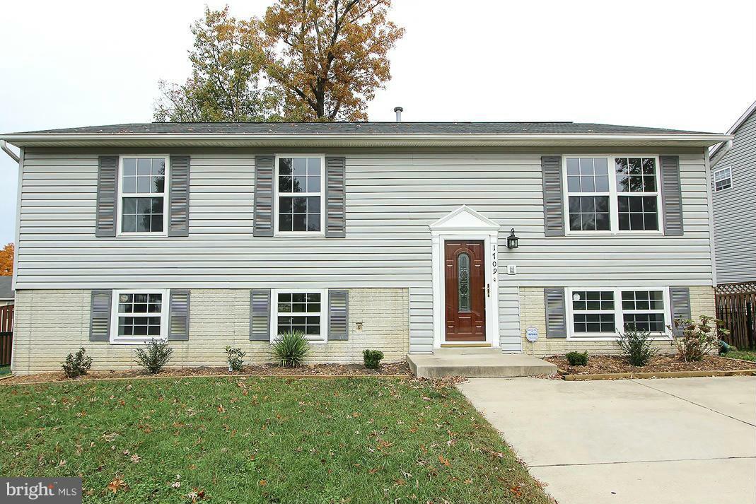 Property Photo:  1709 Torrance Avenue  MD 20743 