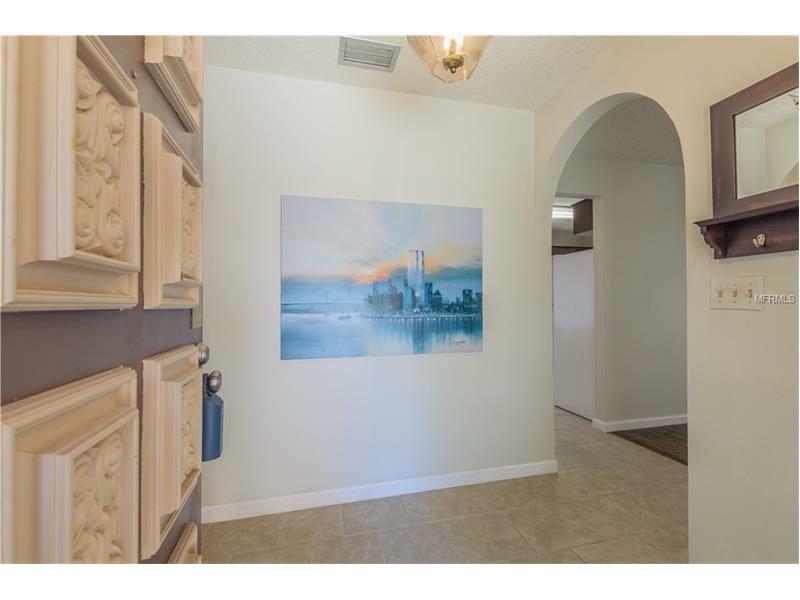 Property Photo: 10736 Mira Vista Drive FL 34668