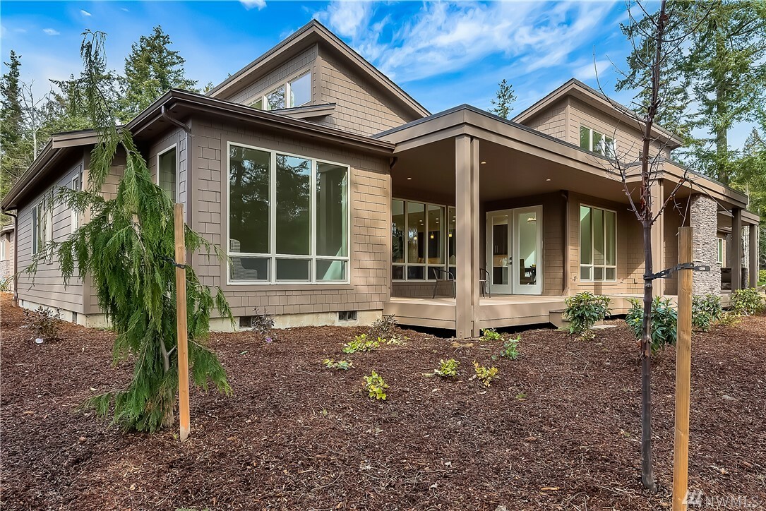 Property Photo:  8778 Clubhouse Point Dr  WA 98230 