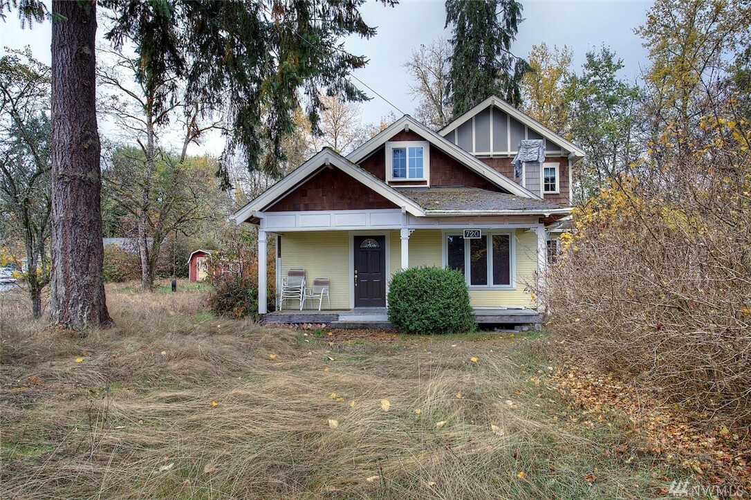 Property Photo:  720 Johns Rd E  WA 98445 