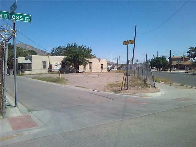 Property Photo:  608 Piedras Street  TX 79905 