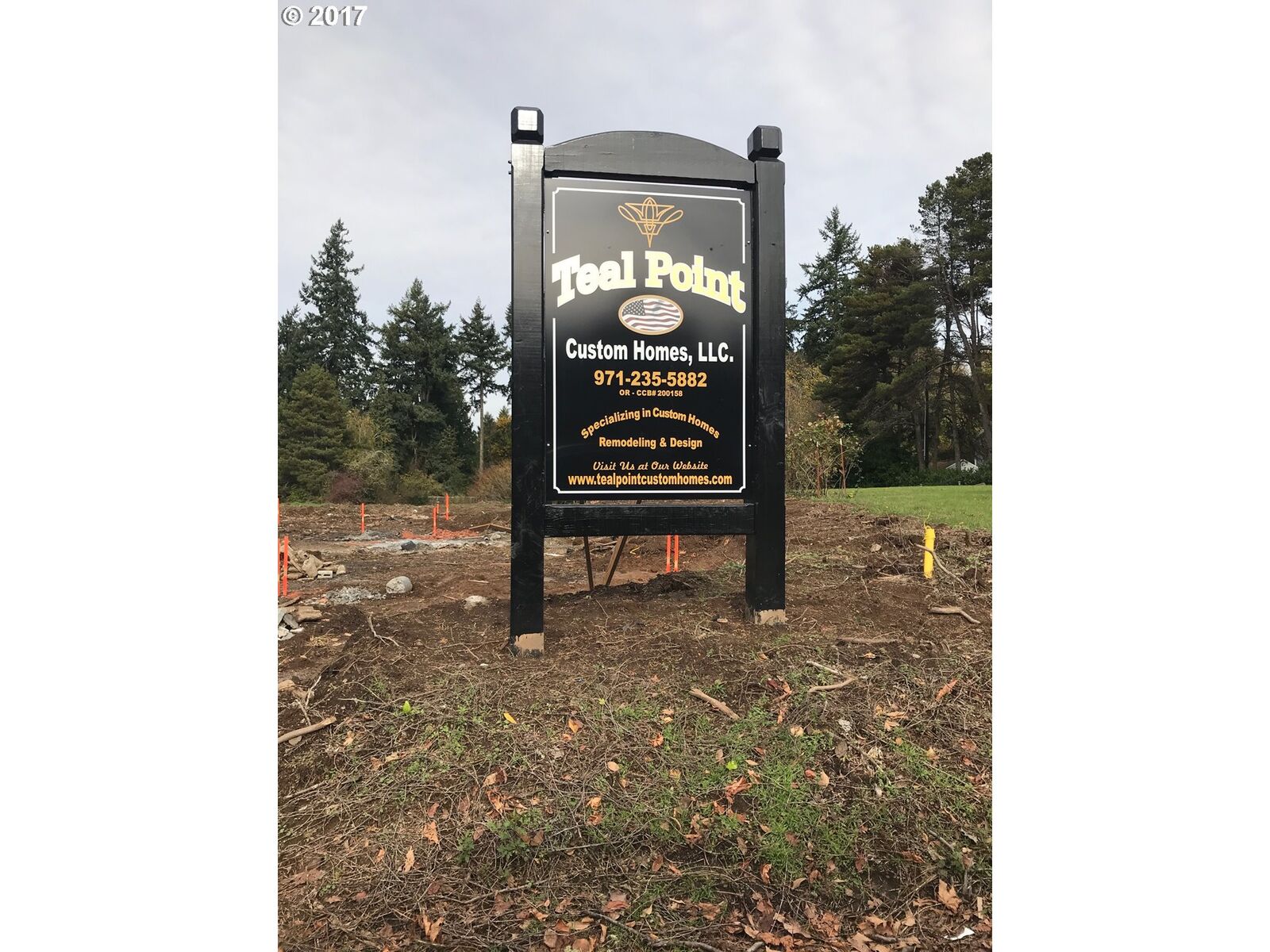 Property Photo:  895 Atwater Rd  OR 97034 