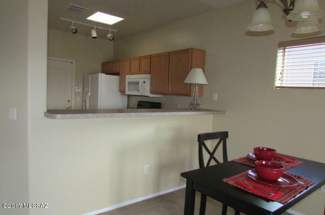 Property Photo:  454 E Cactus Mountain Drive  AZ 85641 