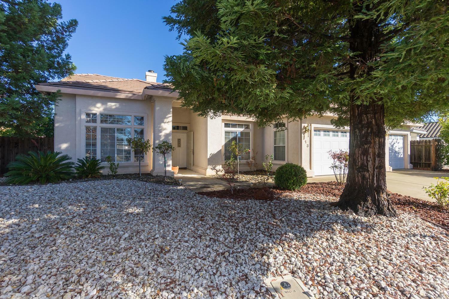 Property Photo:  713 Vista Lane  CA 95640 