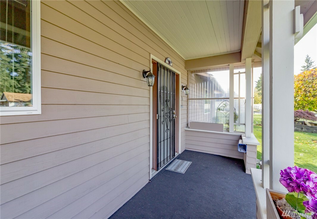 Property Photo:  6033 S Mullen  WA 98409 